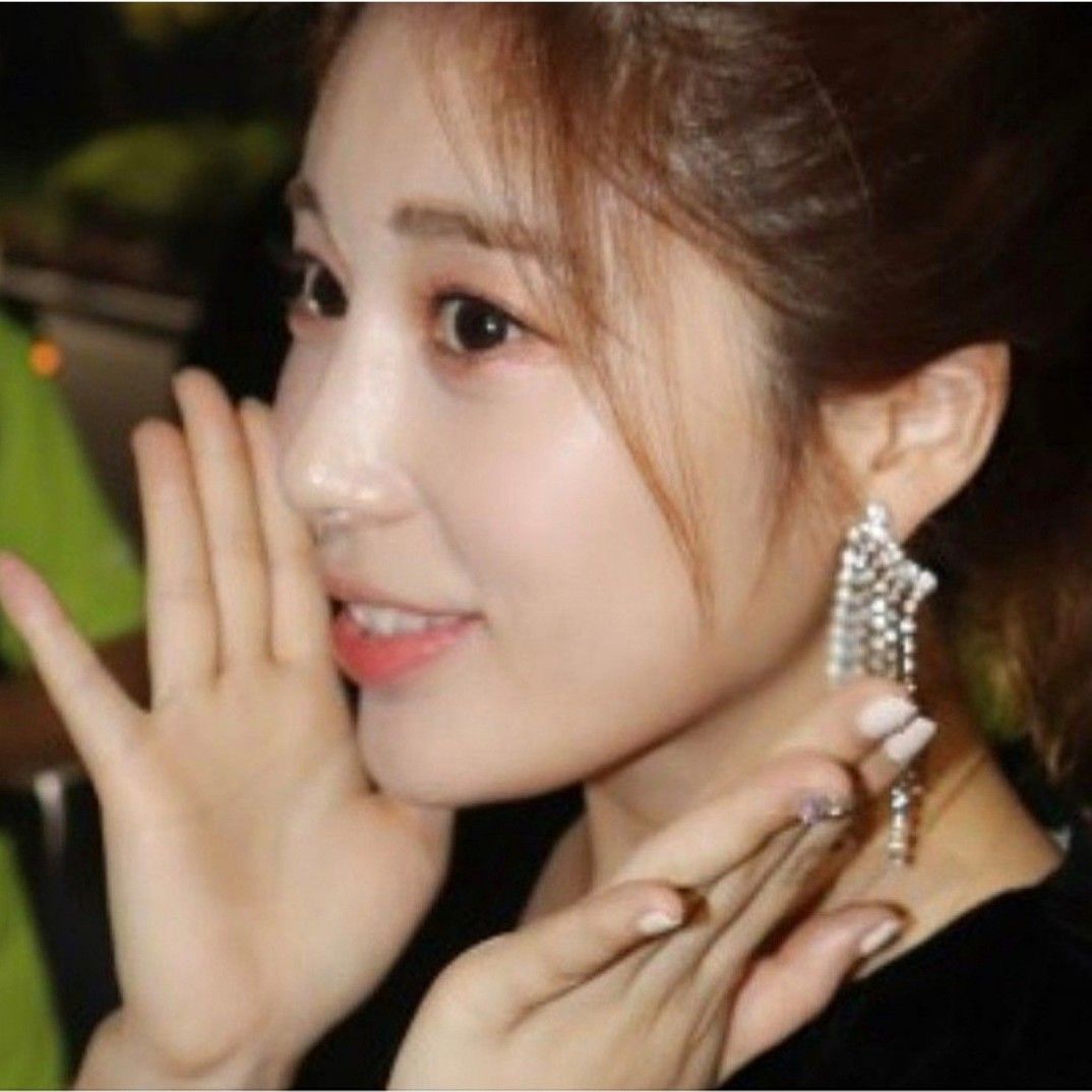 A moment captured by a fan of Kim Soyou