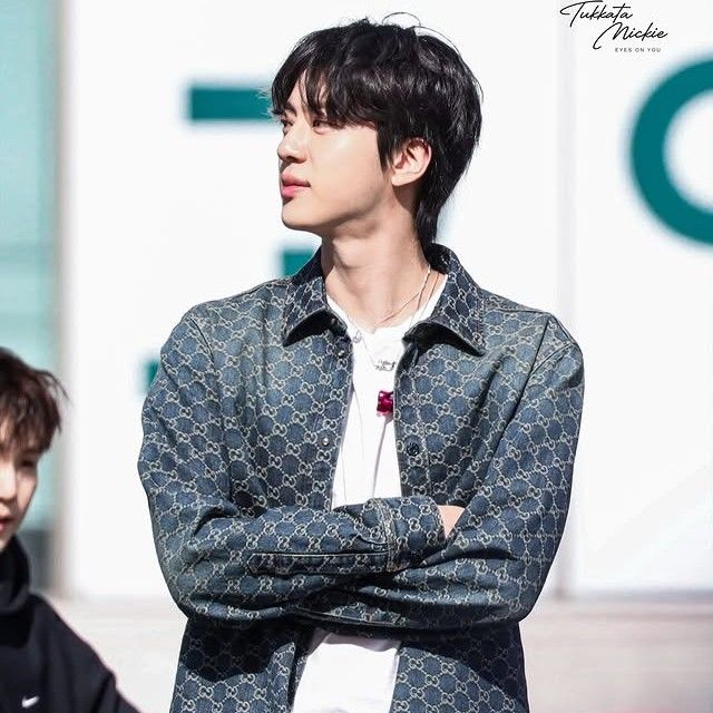 Recent activity shot of Lee Joongi