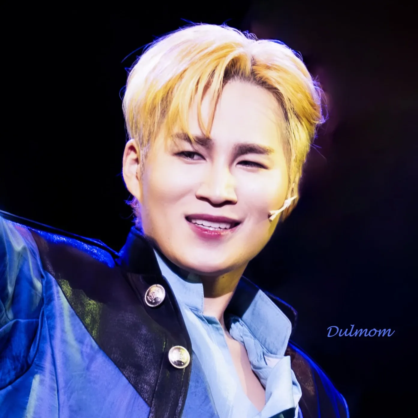 Cuplikan di balik layar dari Kim Heejae