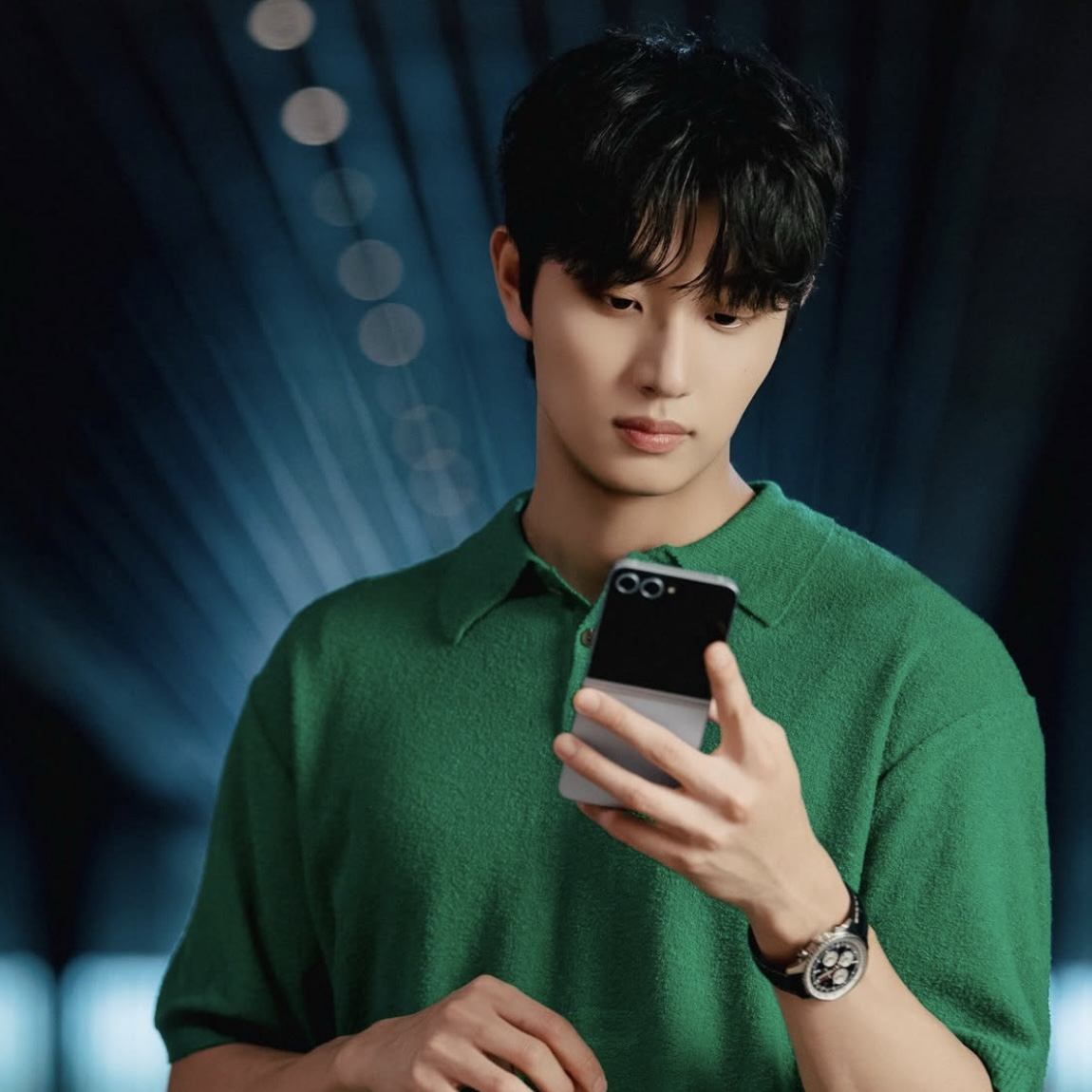 Behind-the-scenes cut of Kim Jaewon