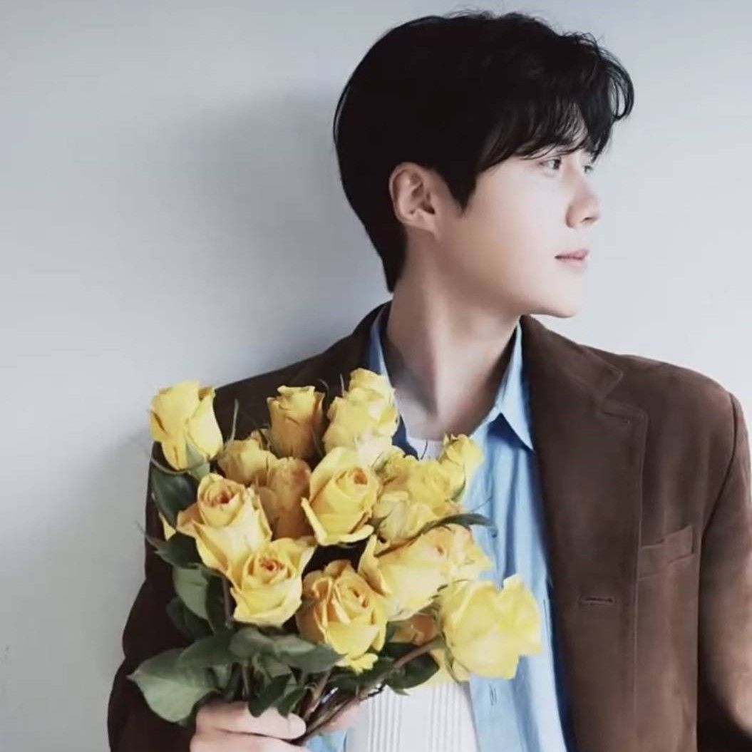 Latest photo of Kim Seonho