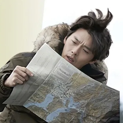 Foto kegiatan terbaru dari Hyun Bin