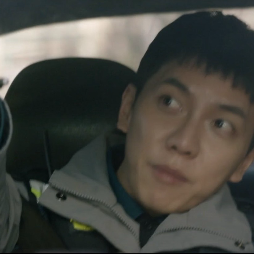 Foto terbaru dari Lee Seunggi