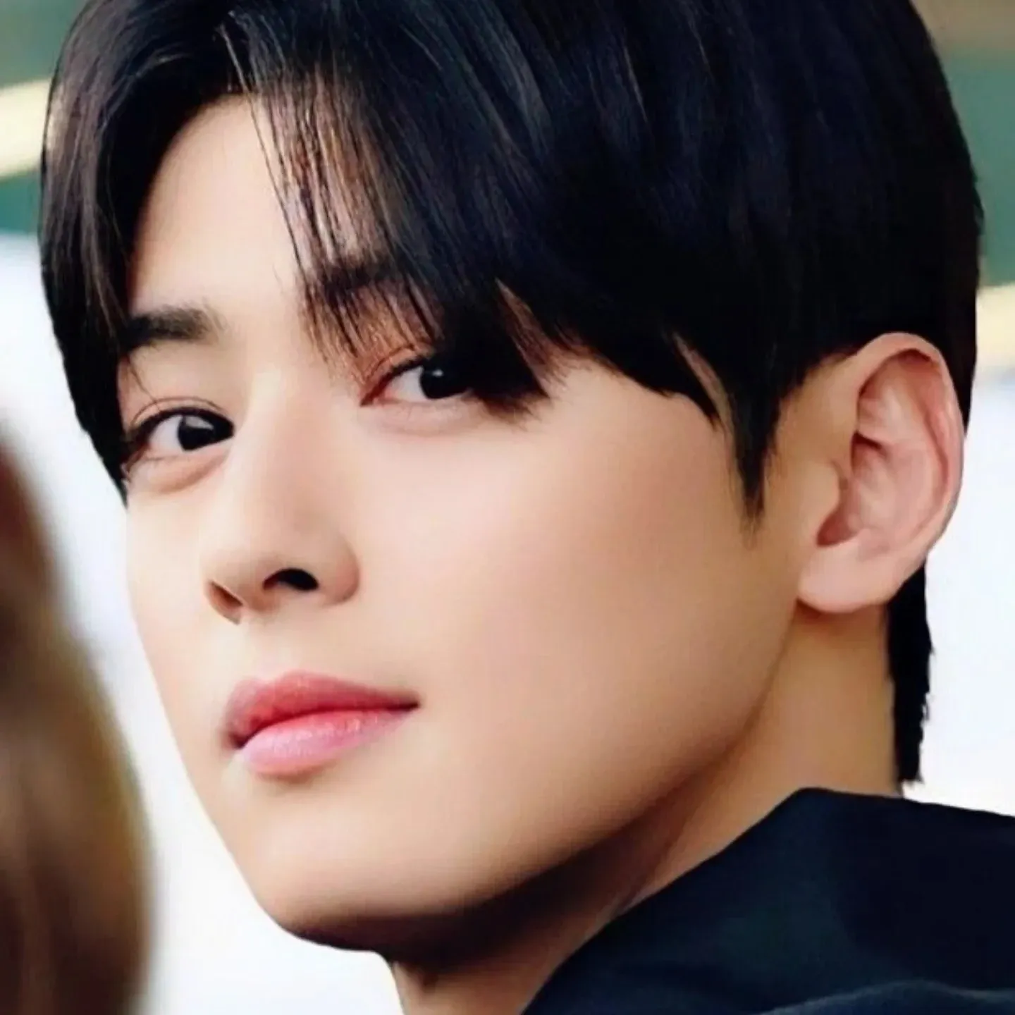 A moment captured by a fan of Cha Eunwoo