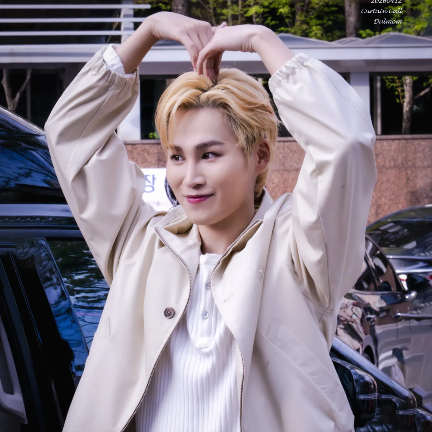 Cuplikan di balik layar dari Kim Heejae