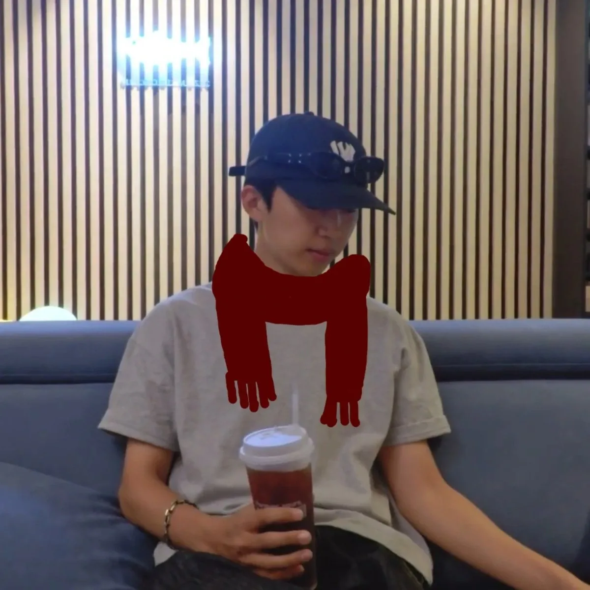 Cuplikan di balik layar dari Lim Youngwoong