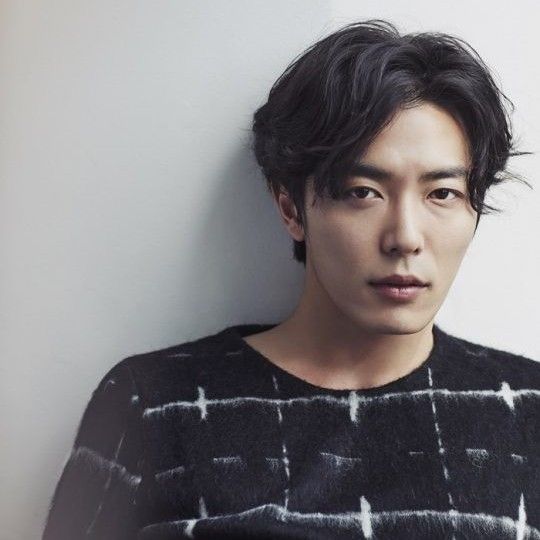 金材昱的最新照片