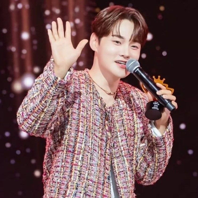 박서진의 비하인드 컷