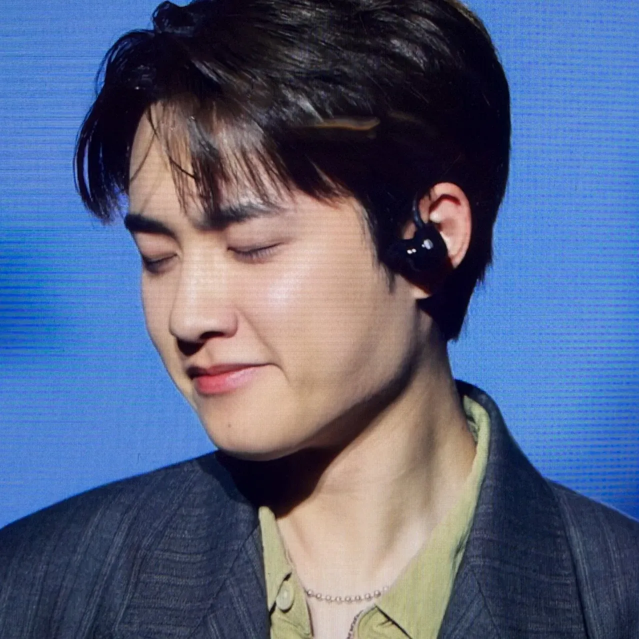 Cuplikan di balik layar dari Doh Kyungsoo (D.O.)