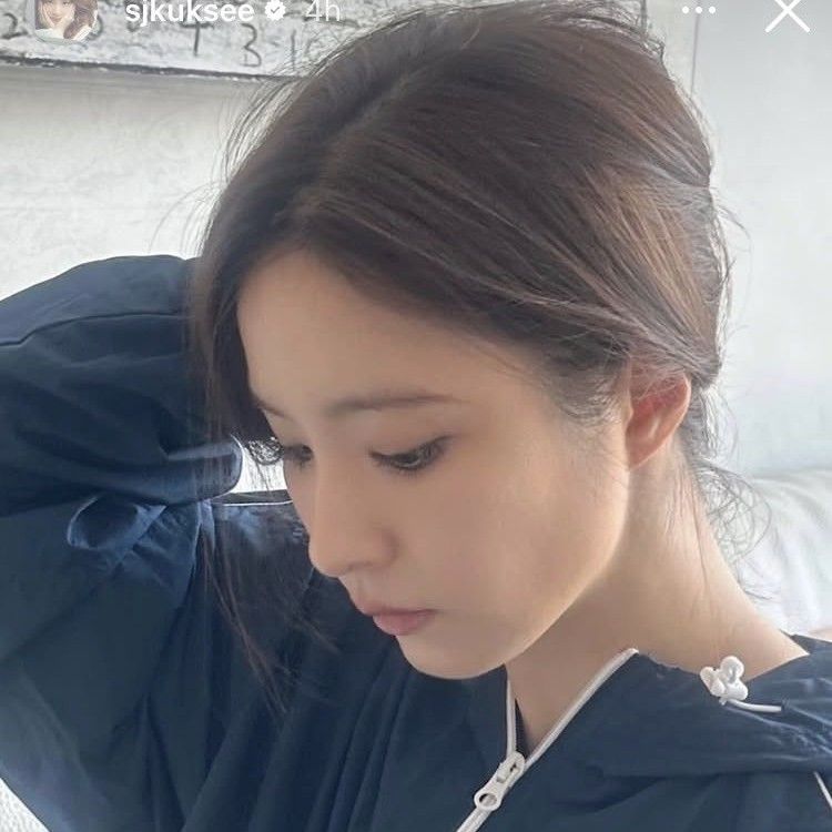 A moment captured by a fan of Shin Sekyung