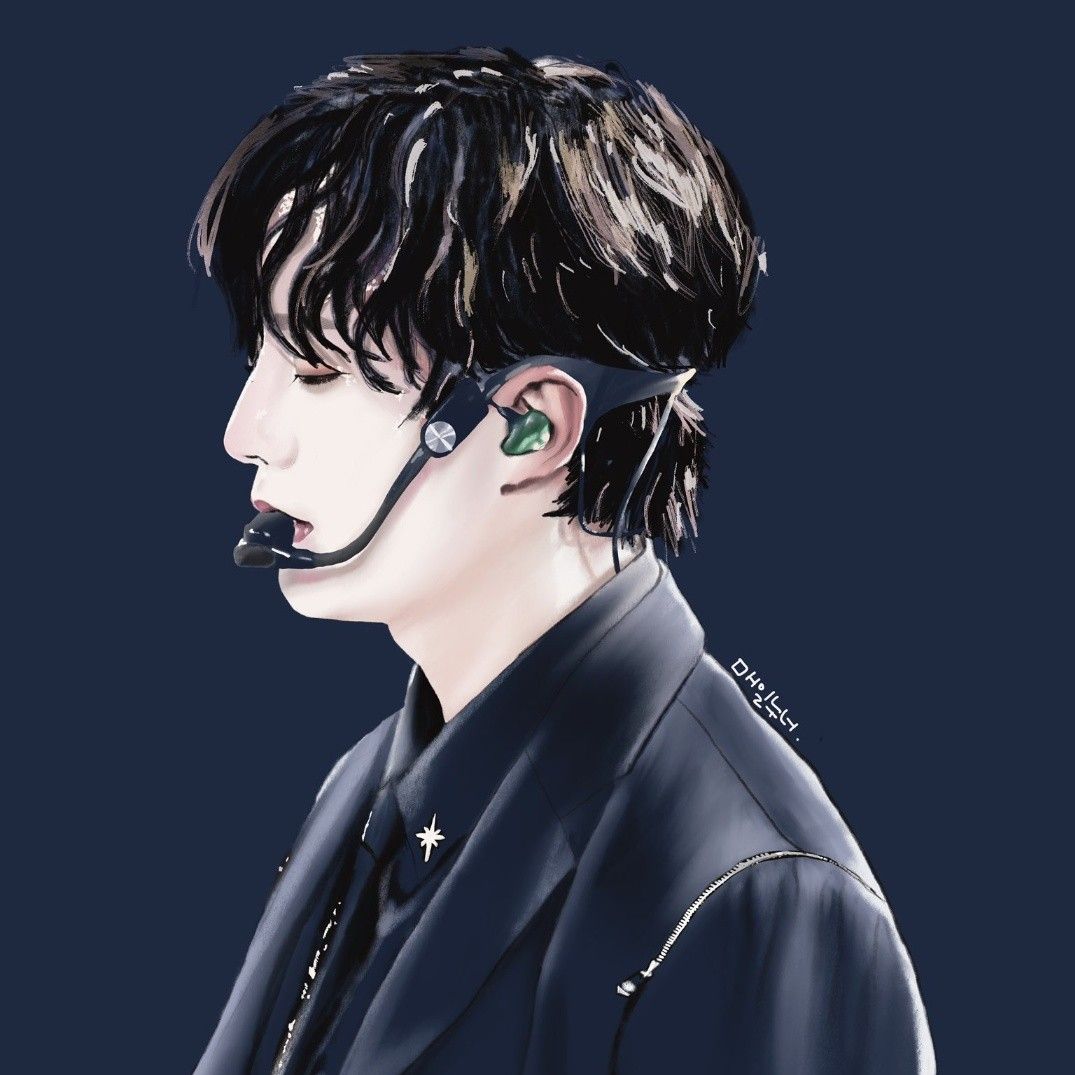 Foto kegiatan terbaru dari Lee Junho