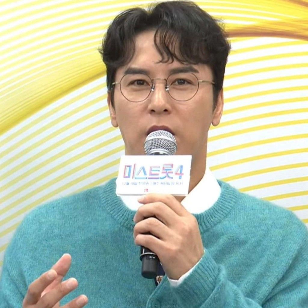 チャン・ミンホの最近の活動ショット