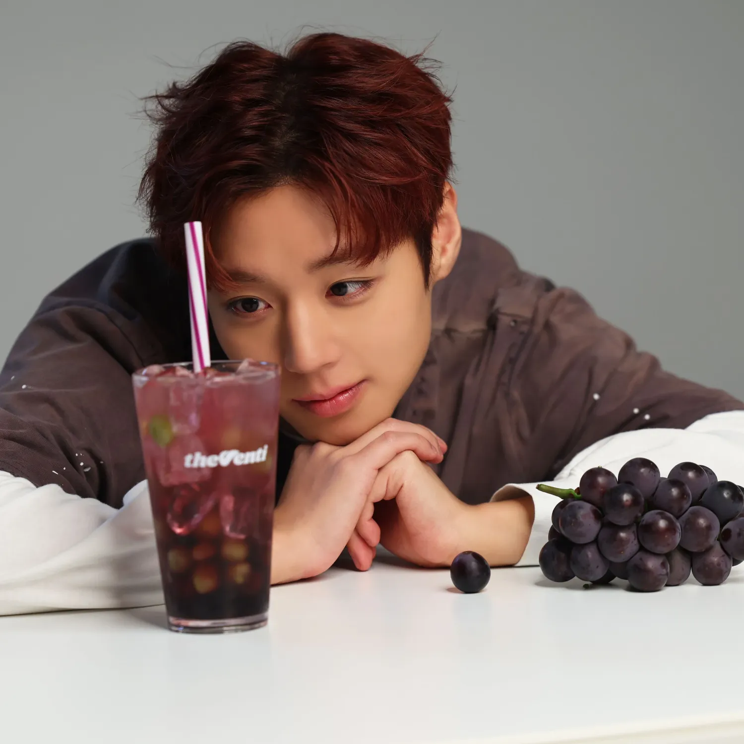 Cuplikan di balik layar dari Park Jihoon