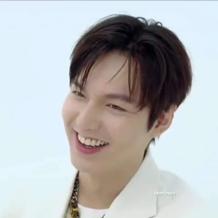 Recent activity shot of Lee Minho