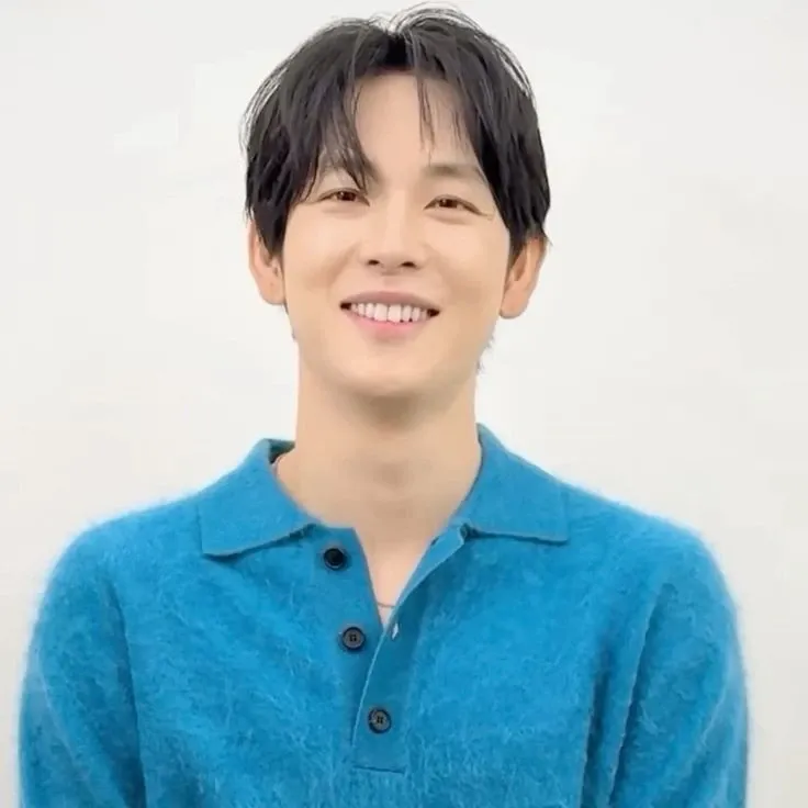 Latest photo of Yim Siwan