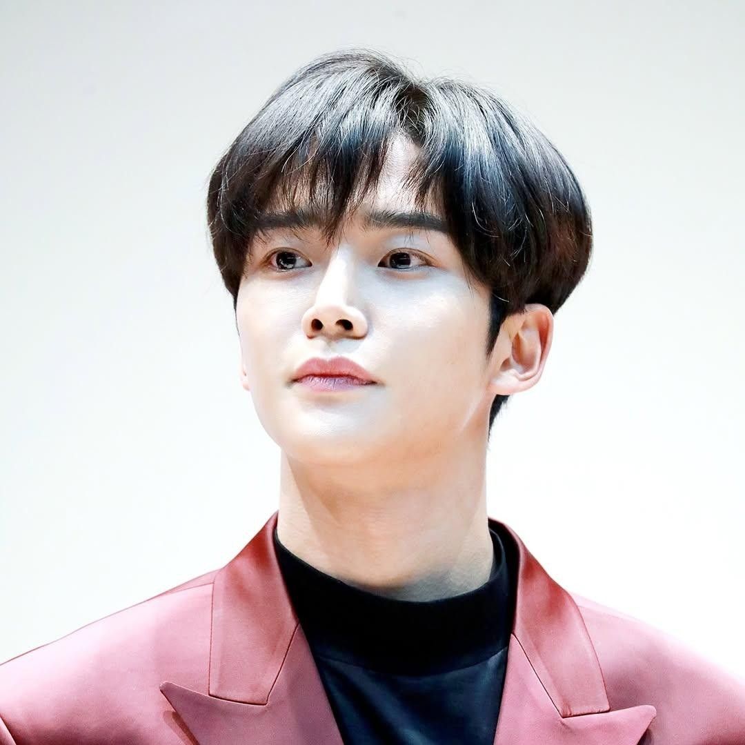 Momen yang diabadikan oleh penggemar Rowoon