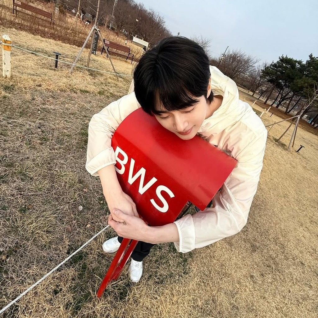 Momen yang diabadikan oleh penggemar Byeon Wooseok