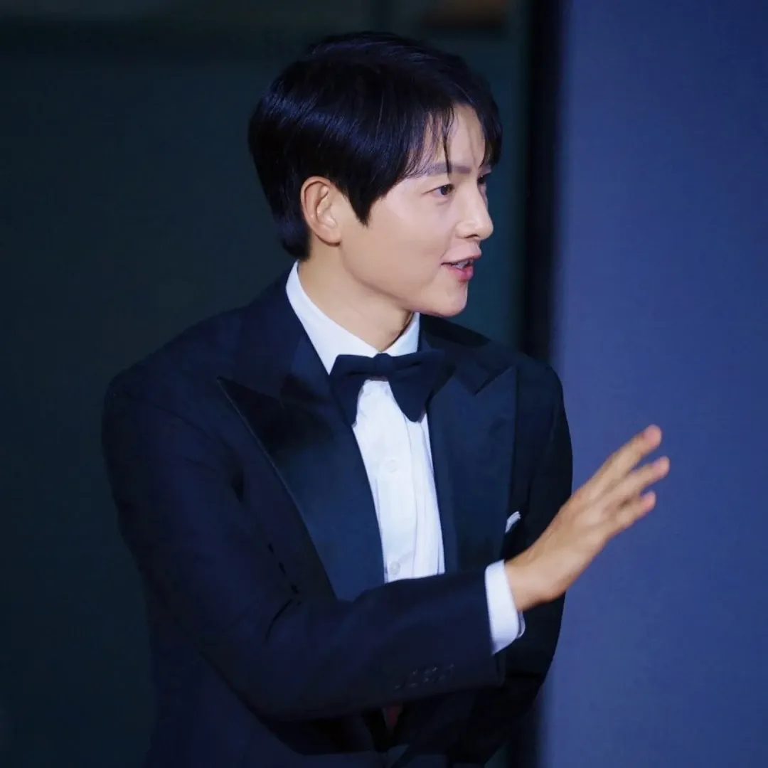 송중기 최근 활동샷