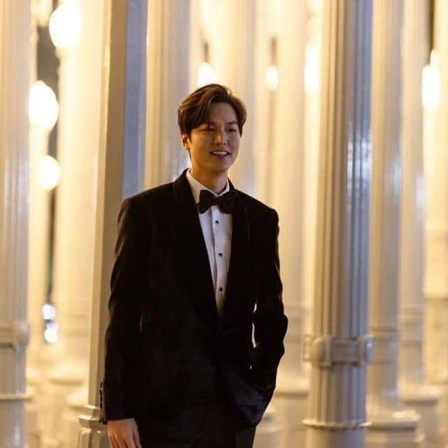 イ・ミンホの最近の活動ショット