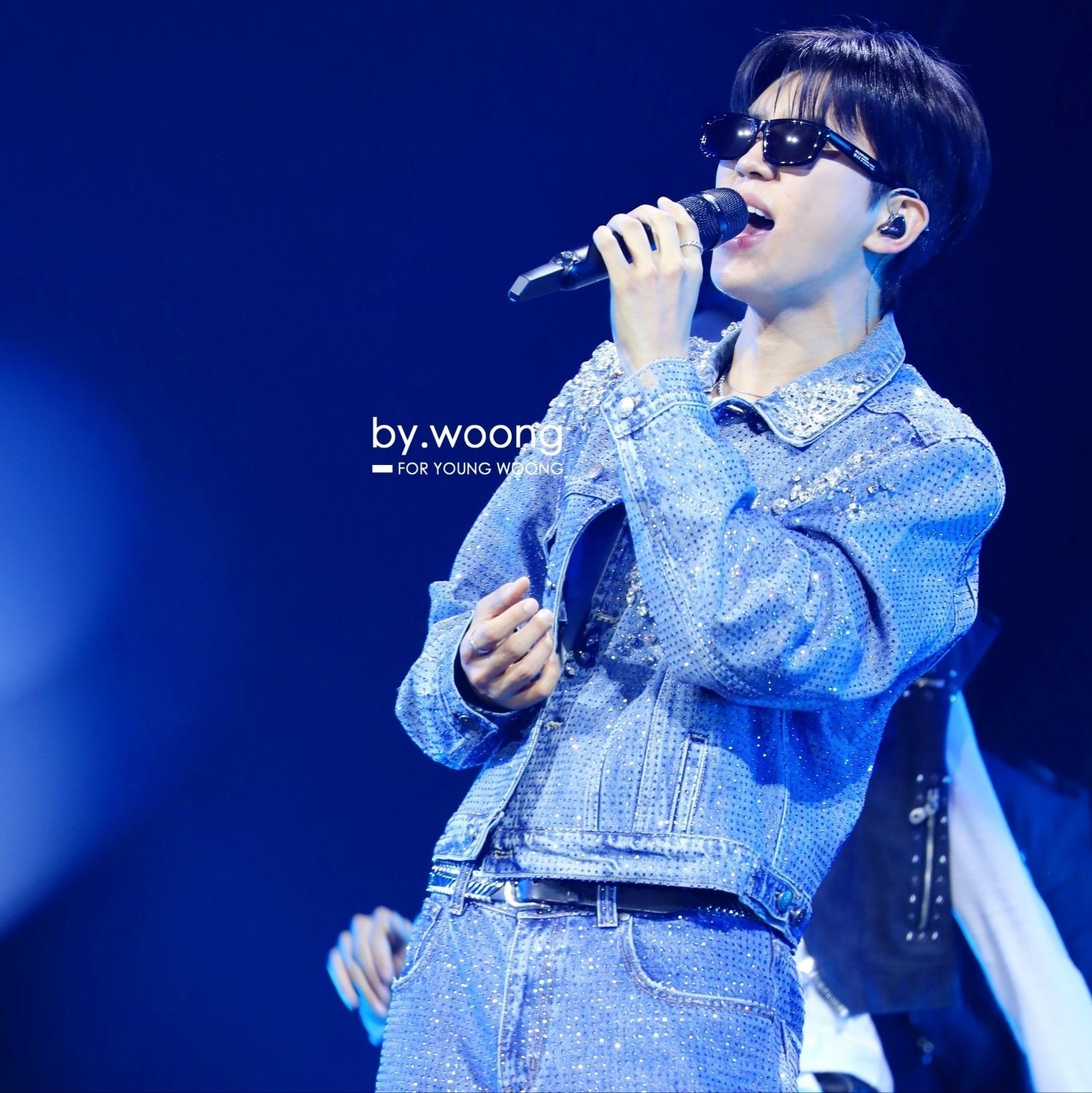 粉丝拍下的林英雄瞬间