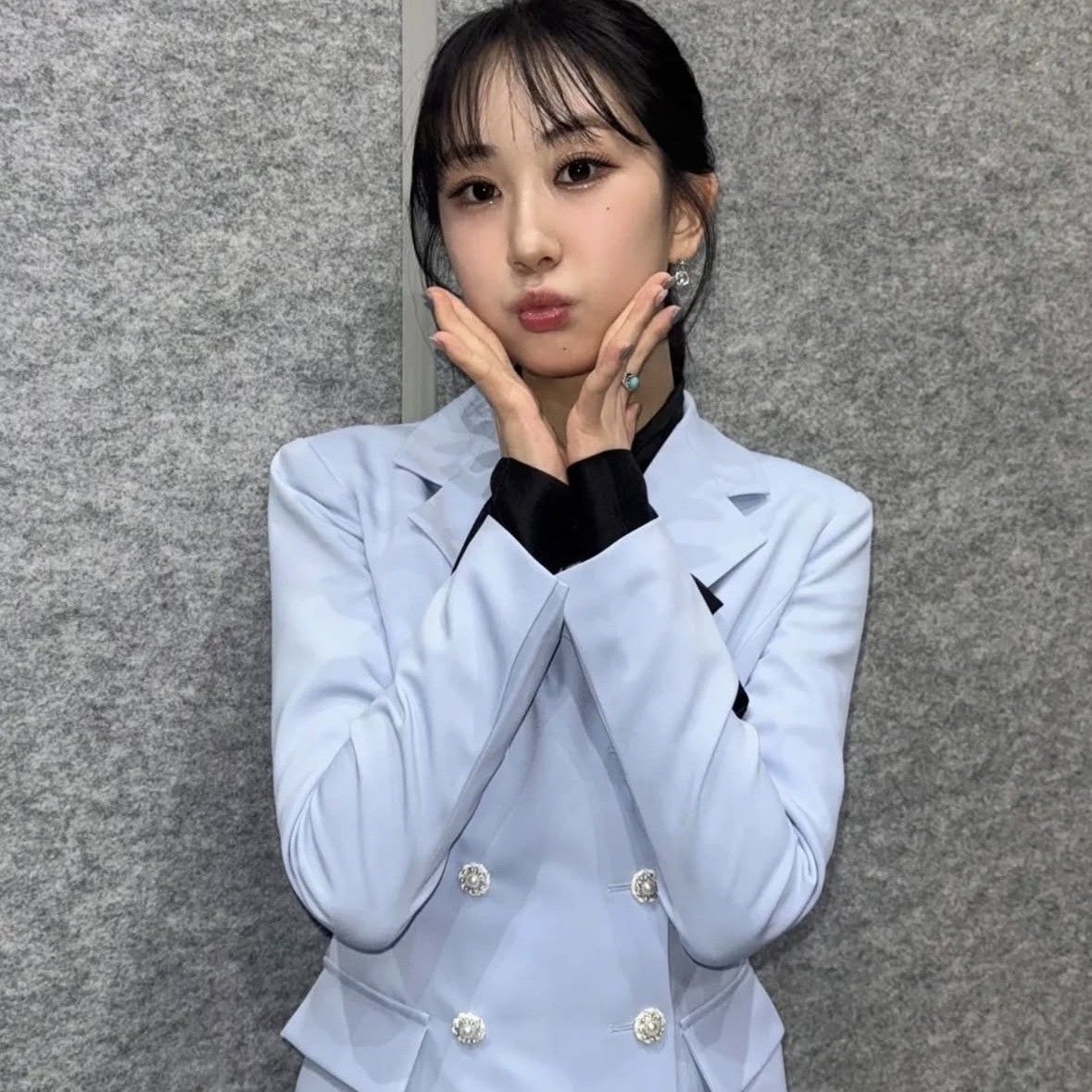 Momen yang diabadikan oleh penggemar Jeon Yujin