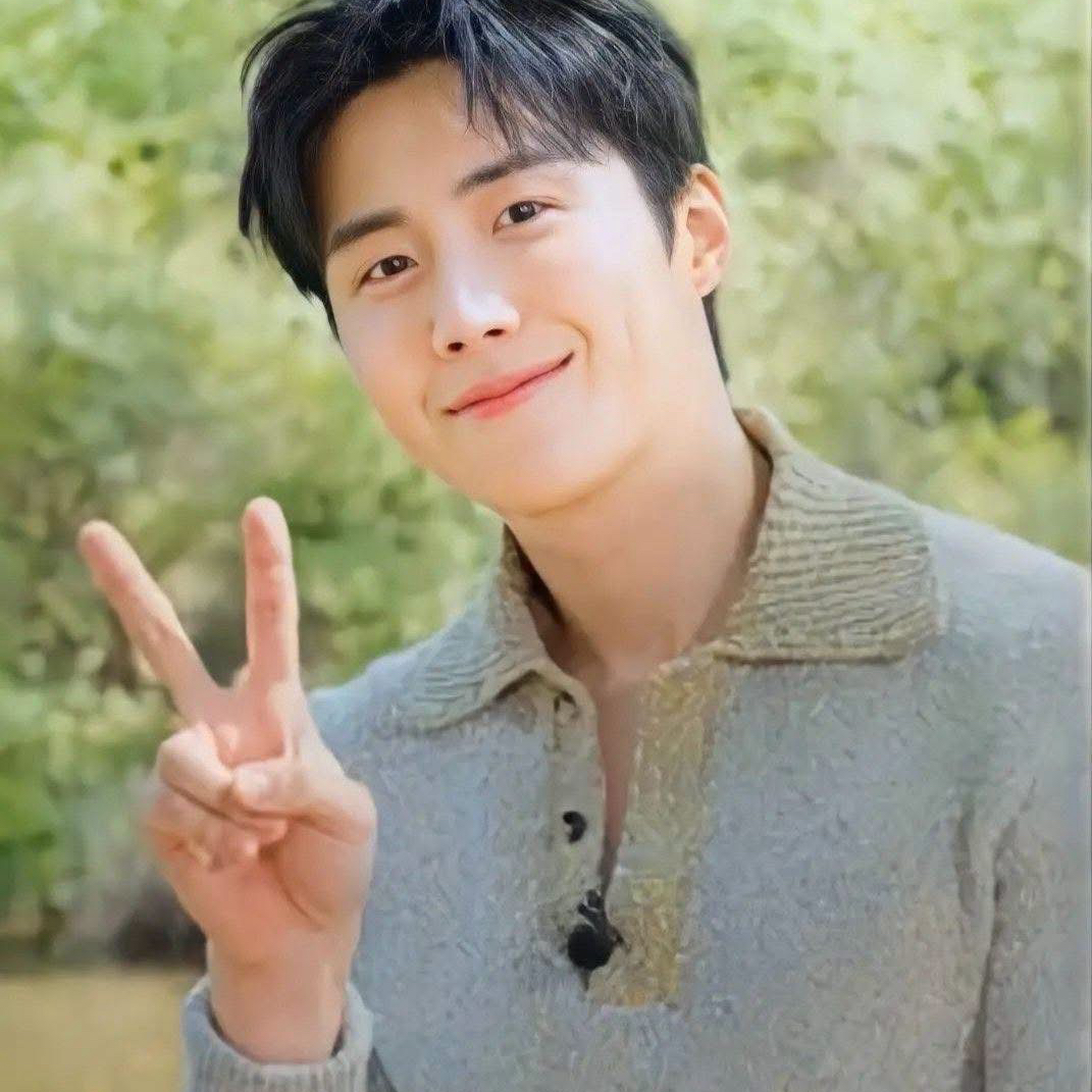 Behind-the-scenes cut of Kim Seonho