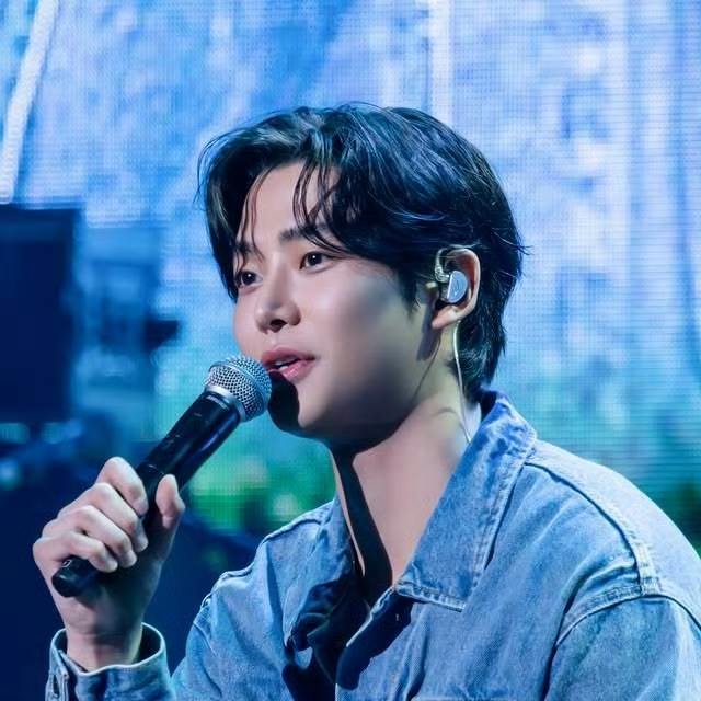 Cuplikan di balik layar dari Rowoon