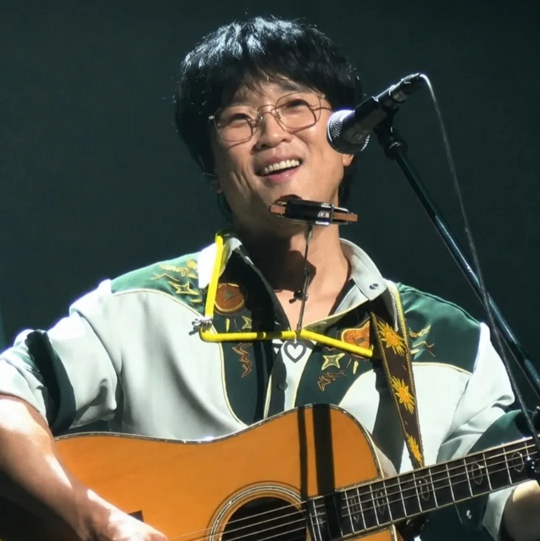 Behind-the-scenes cut of Bak Changgeun