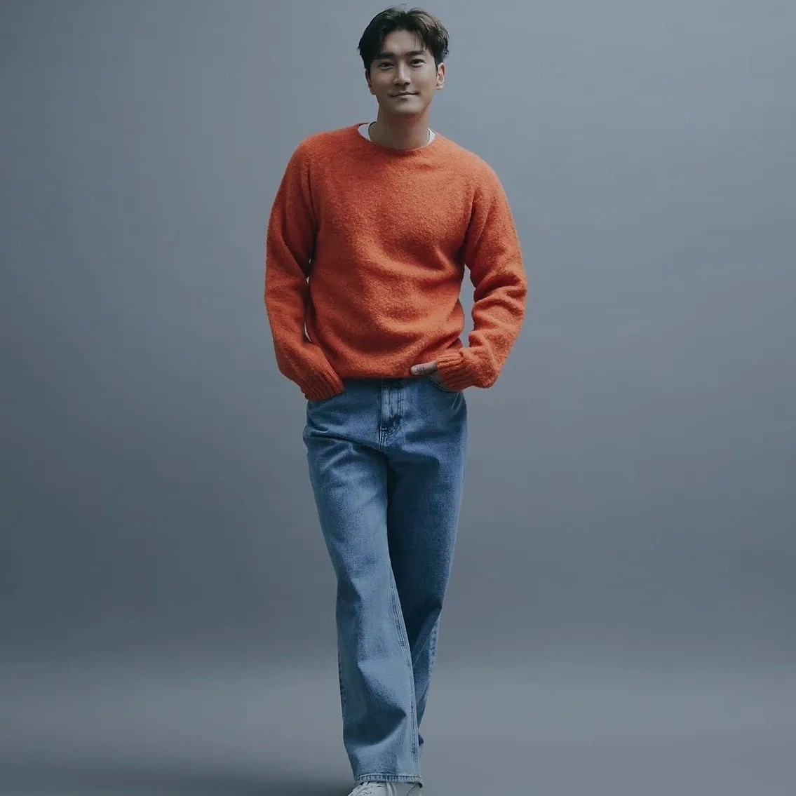 Behind-the-scenes cut of Choi Siwon