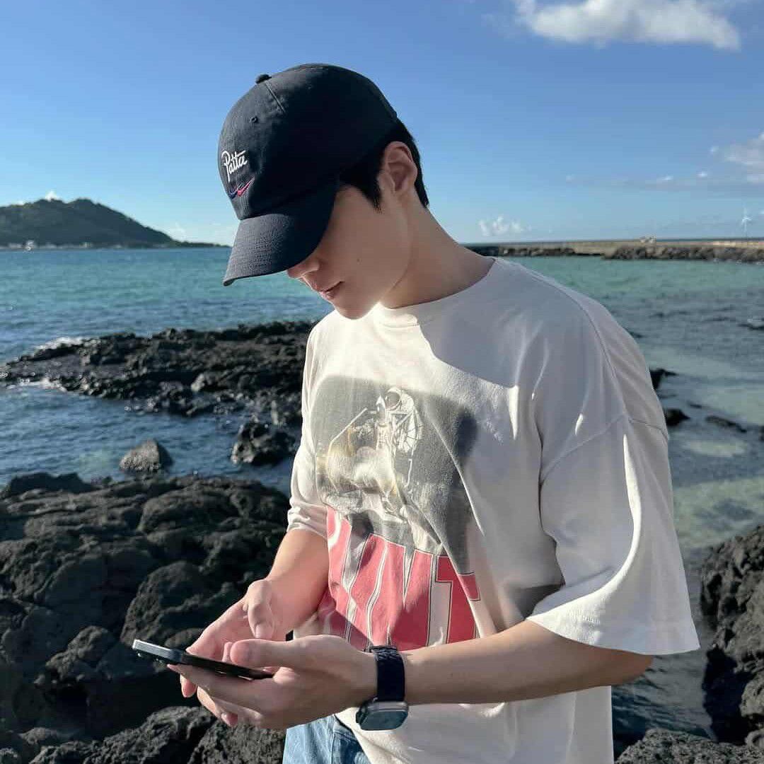 A moment captured by a fan of Kim Seonho