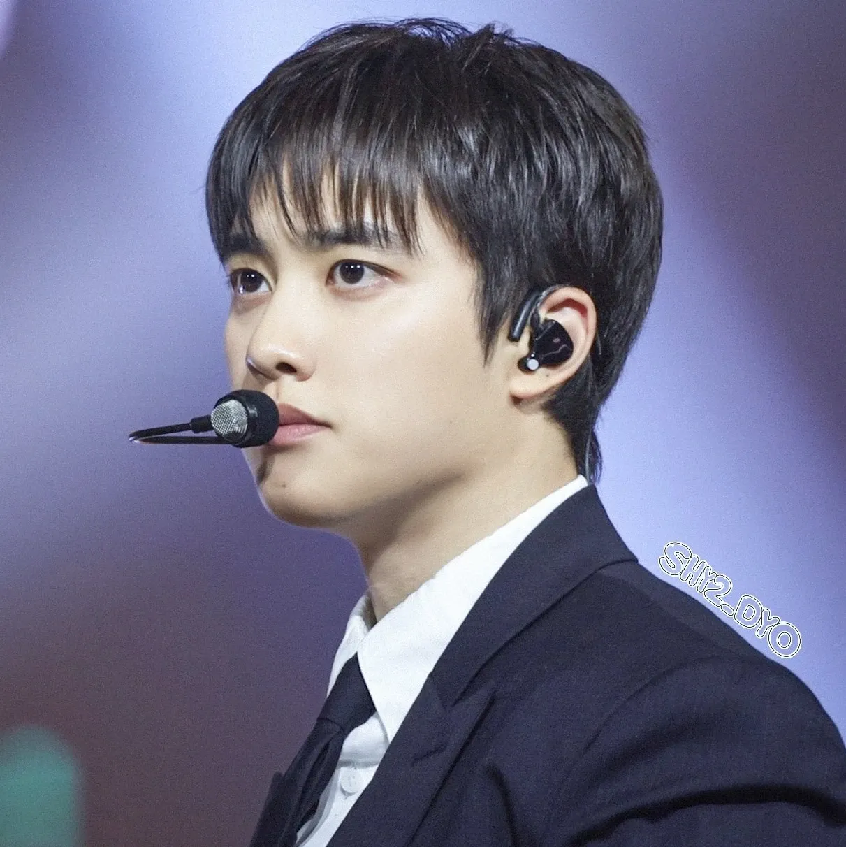 Cuplikan di balik layar dari Doh Kyungsoo (D.O.)