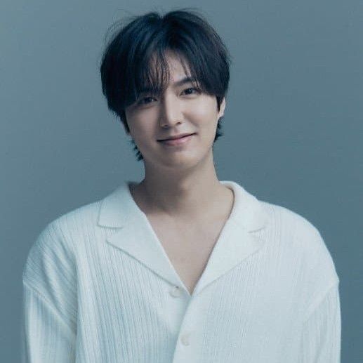 李敏鎬的最新照片