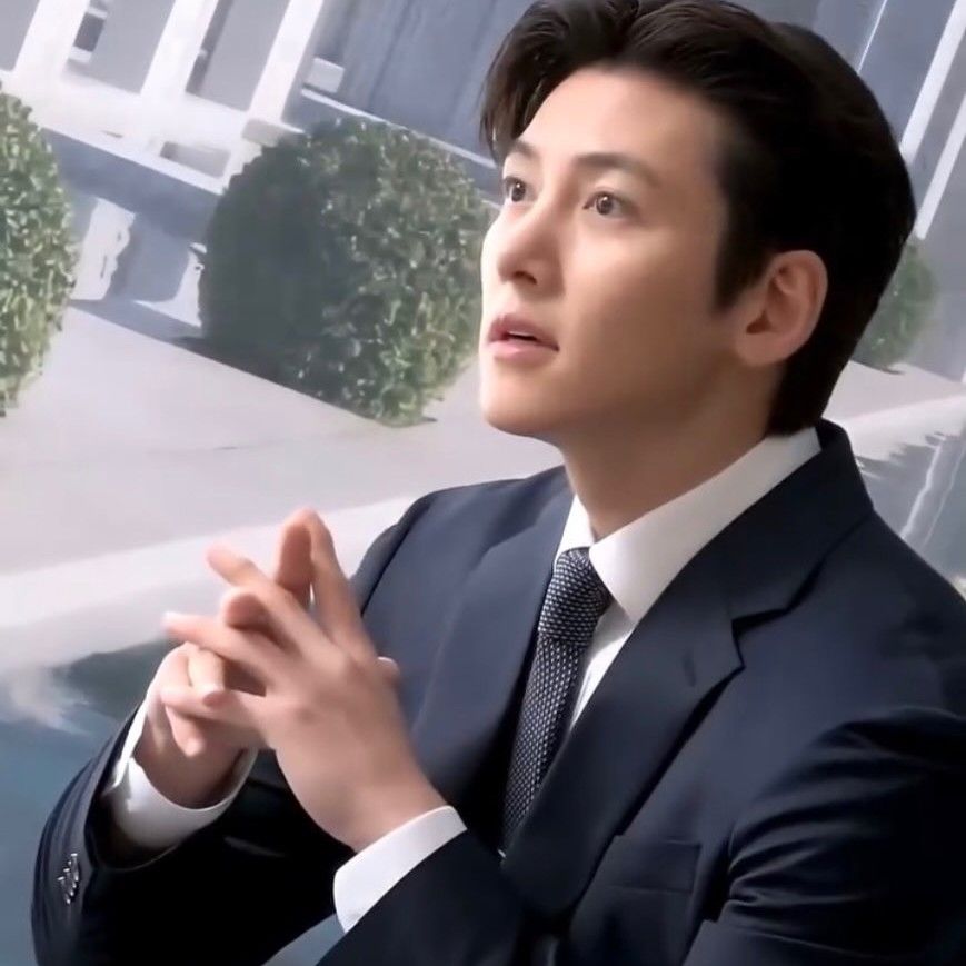 チ・チャンウクの最新写真