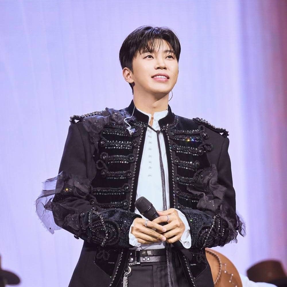 Recent activity shot of Lim Youngwoong