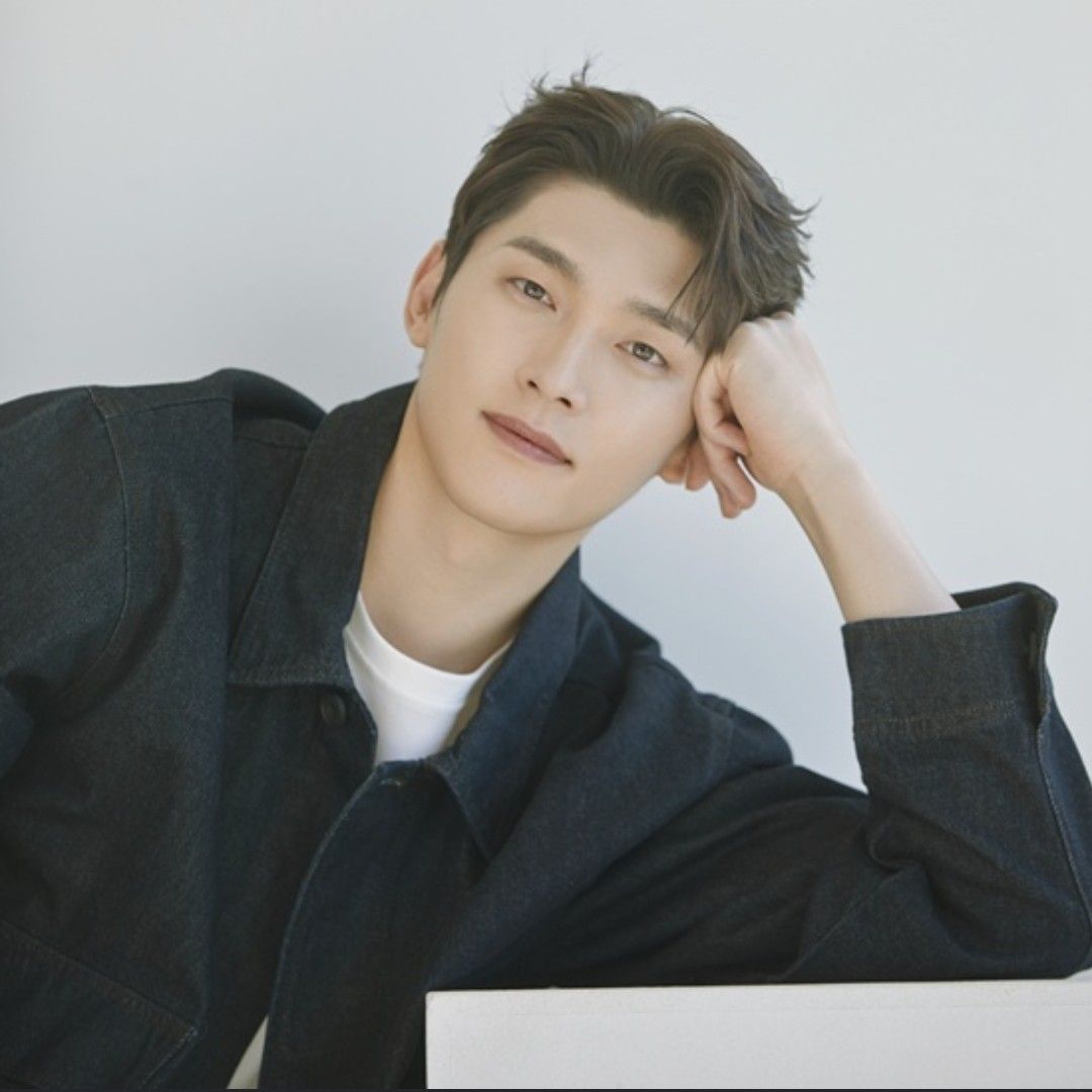 Latest photo of Jeon Jonghyeok