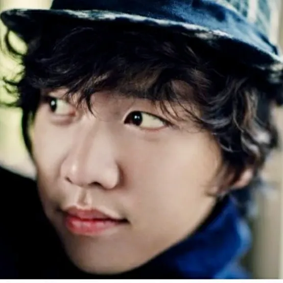 Foto kegiatan terbaru dari Lee Seunggi