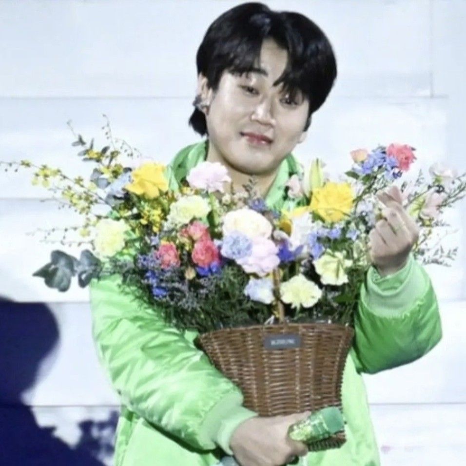 Recent activity shot of Hwang Youngwoong