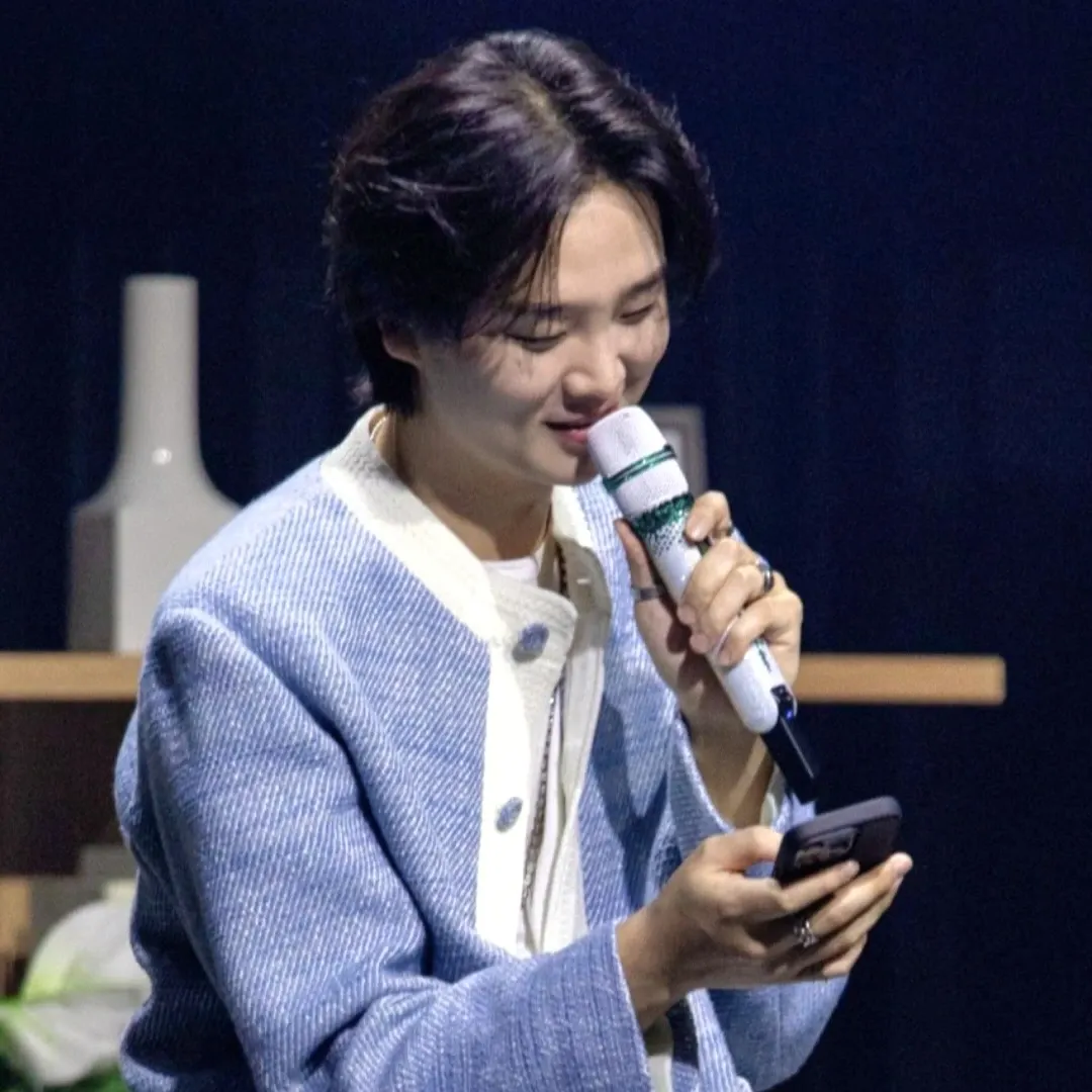 Latest photo of Song Minjun