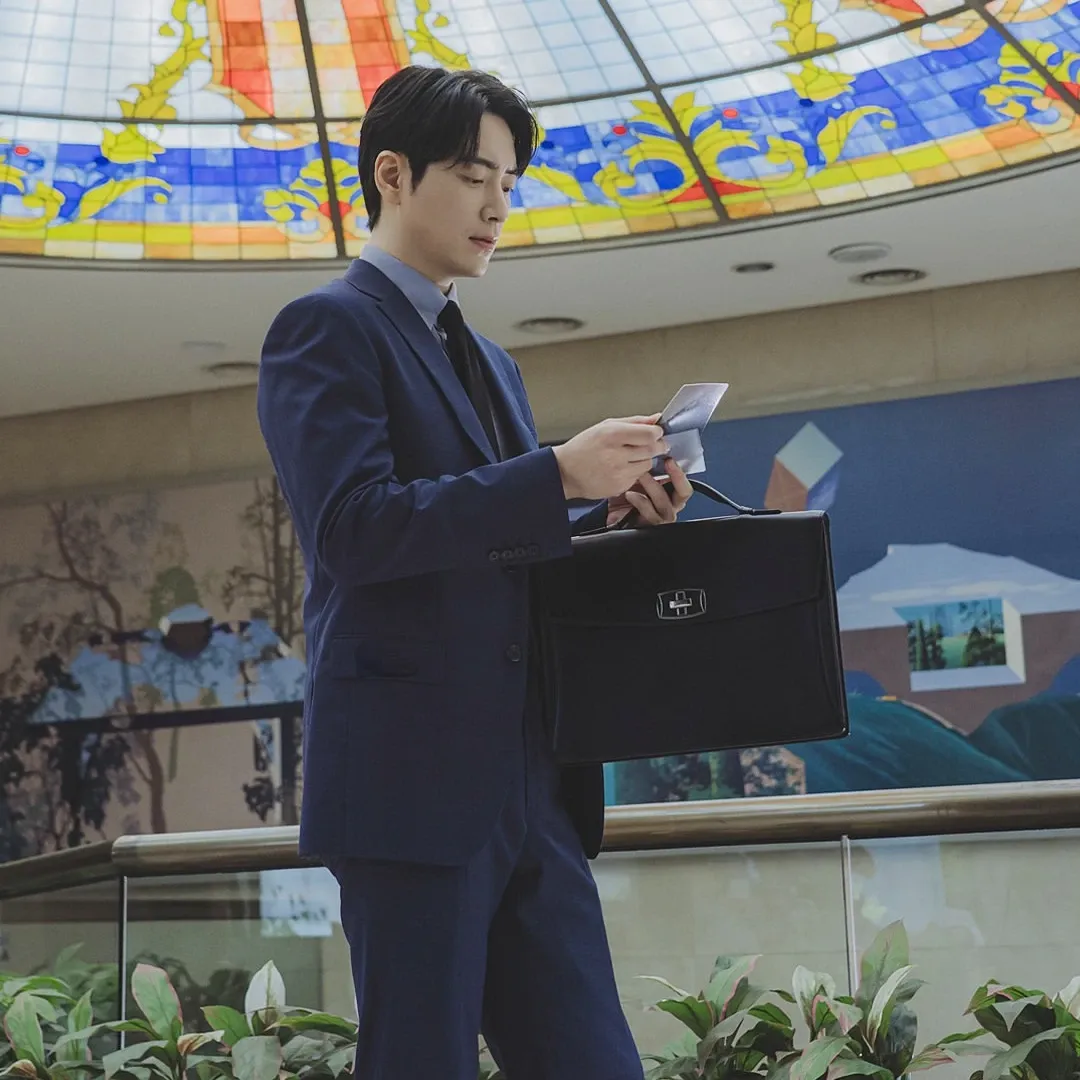 Latest photo of Lee Joonhyuk