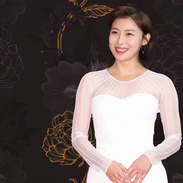 Behind-the-scenes cut of Ha Jiwon