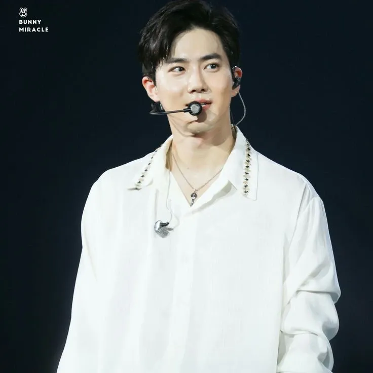 Recent activity shot of Suho
