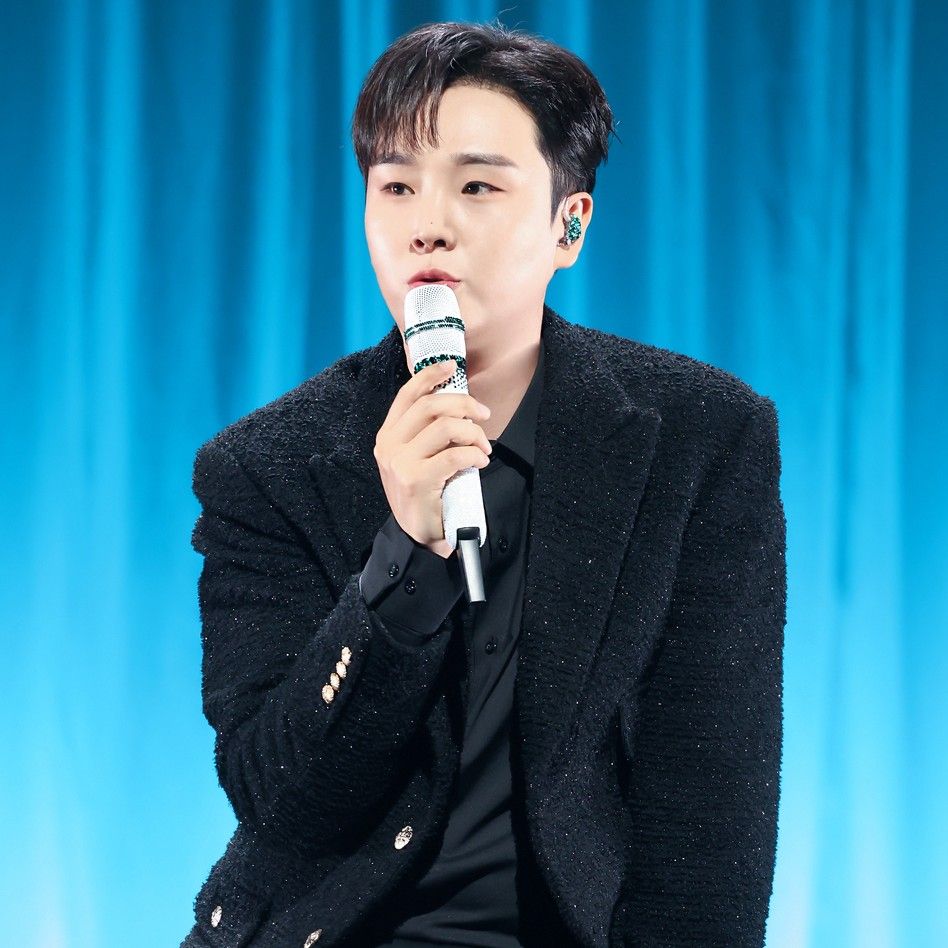 Behind-the-scenes cut of Song Minjun