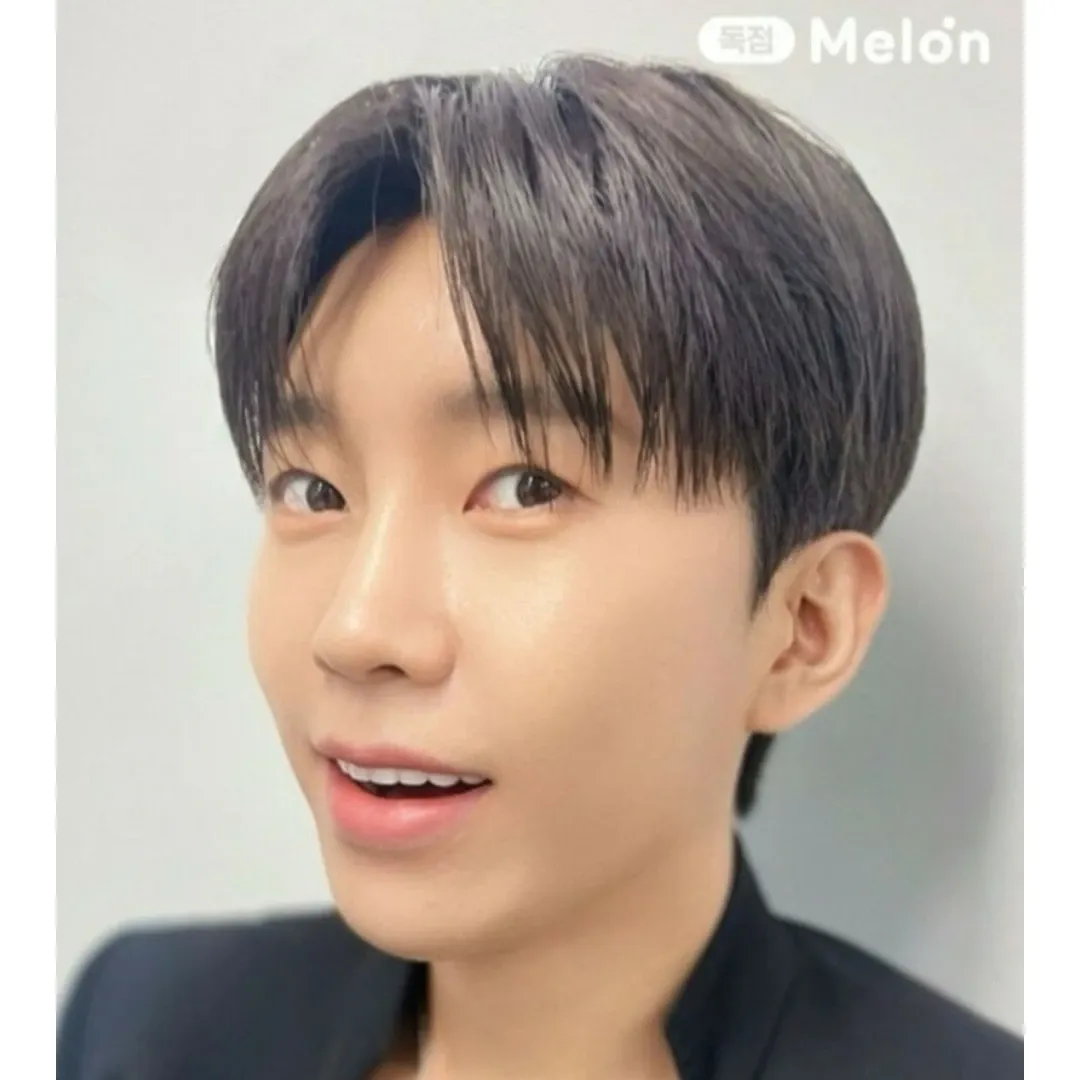 Foto kegiatan terbaru dari Lim Youngwoong