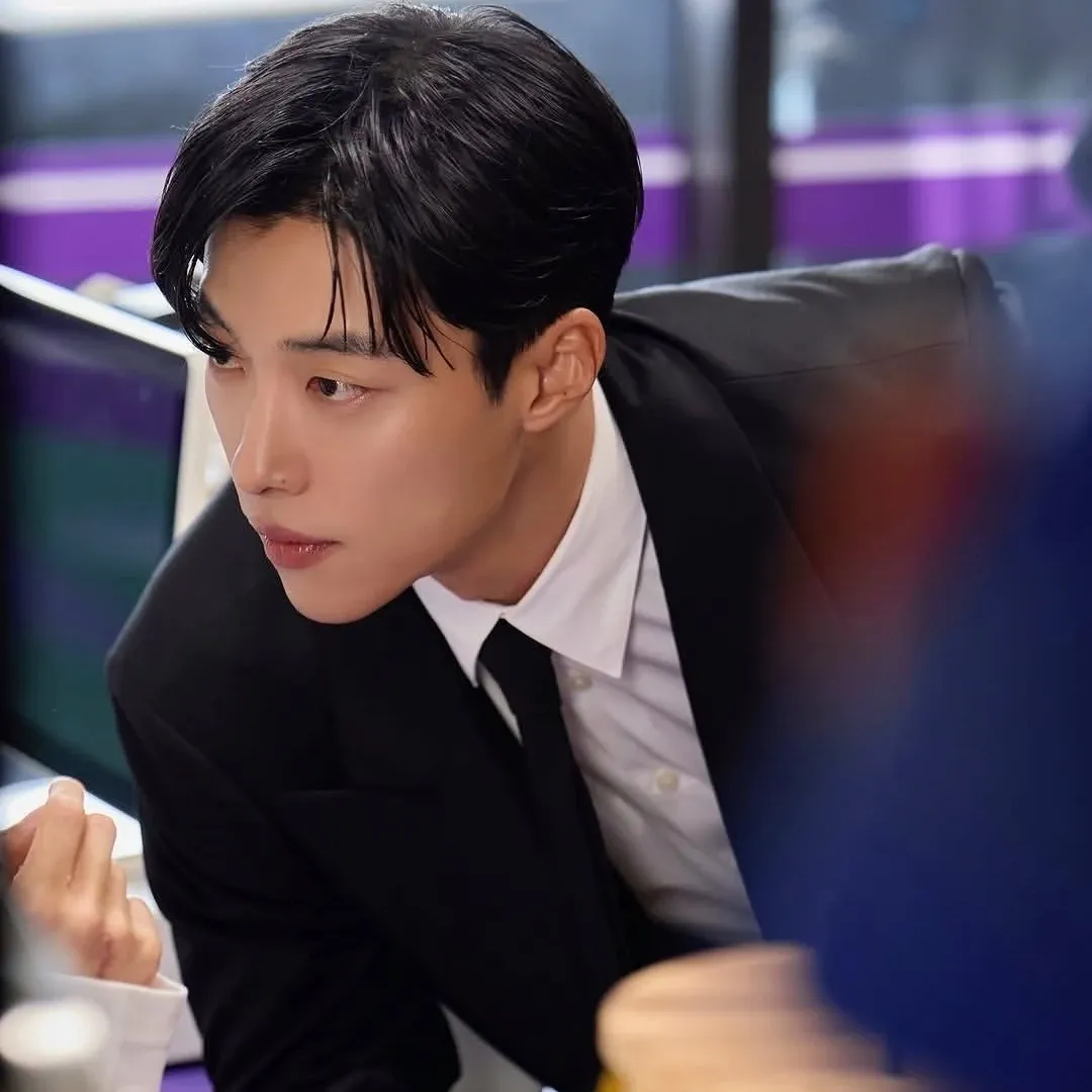 Recent activity shot of Woo Dohwan