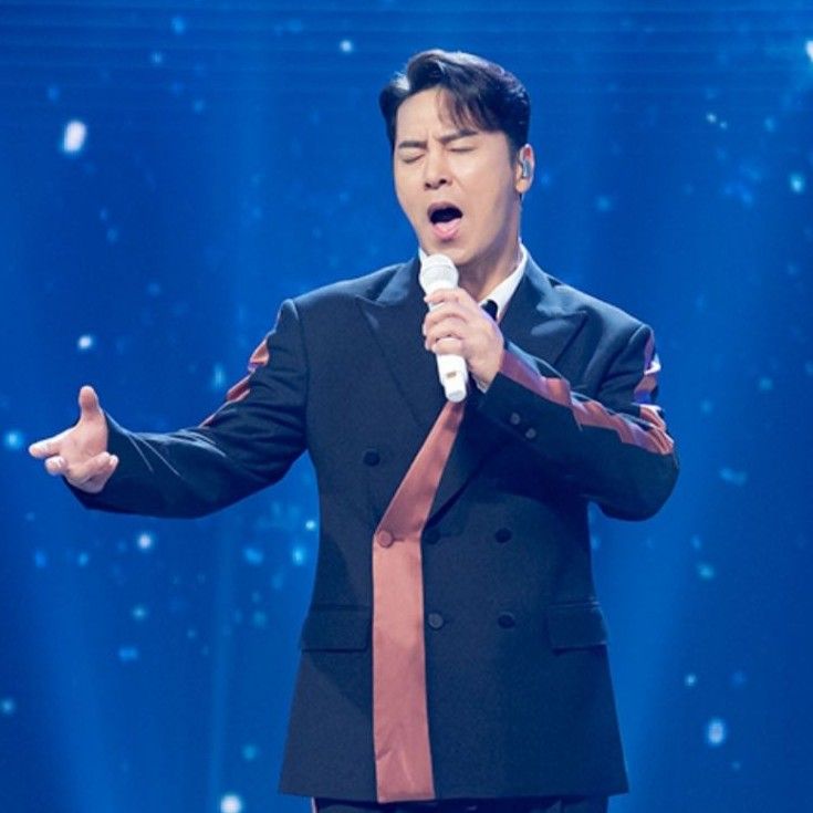 Recent activity shot of Jang Minho