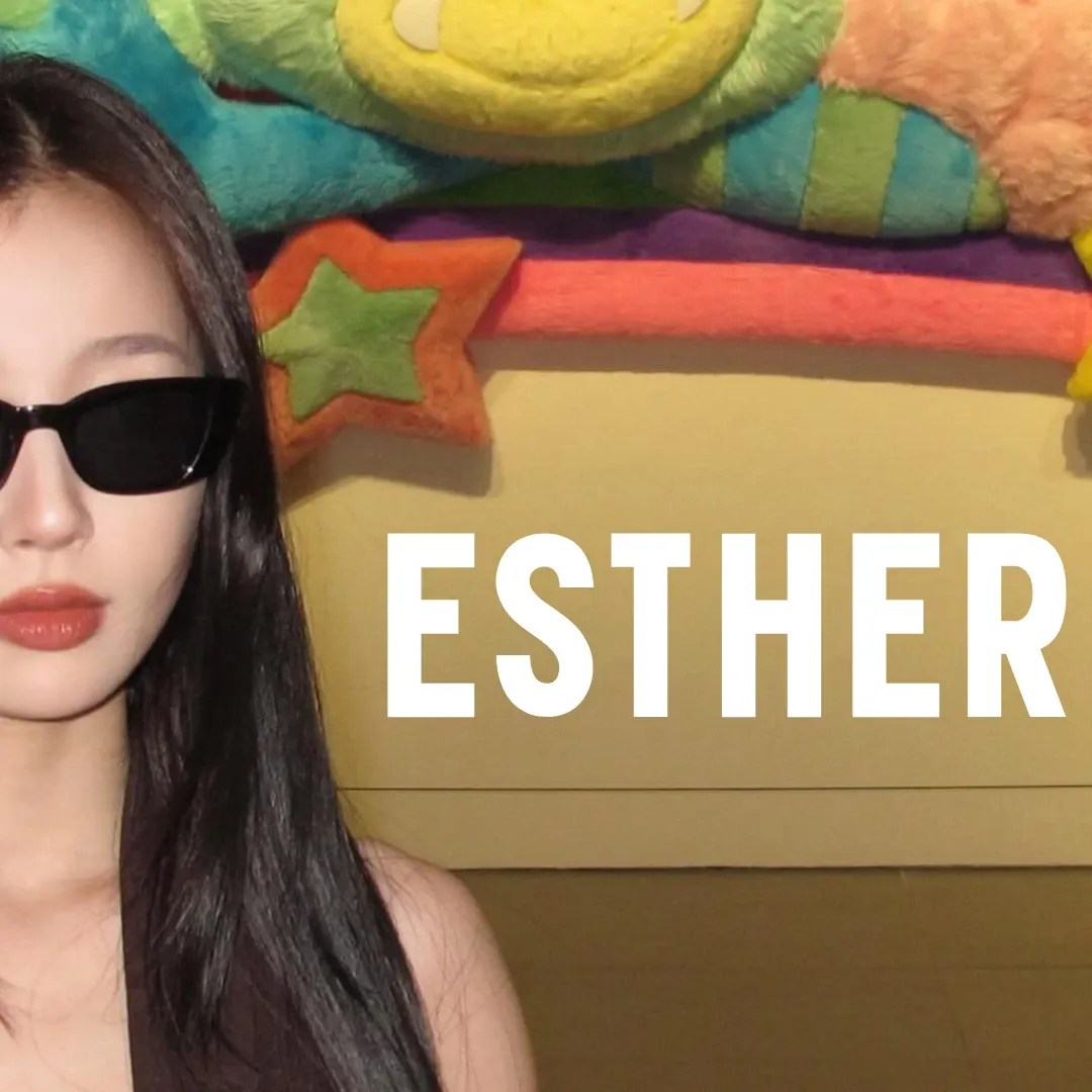Latest photo of Esther Yu