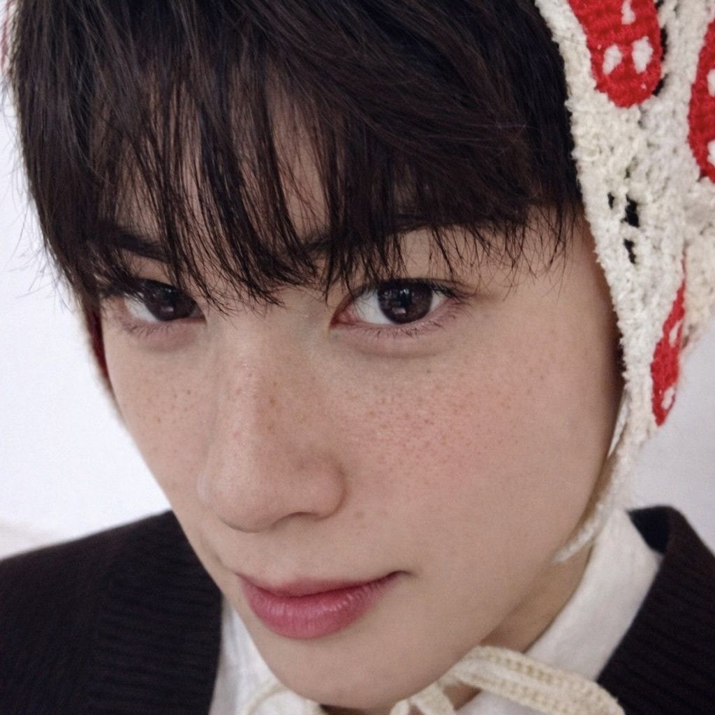 Latest photo of Cha Eunwoo