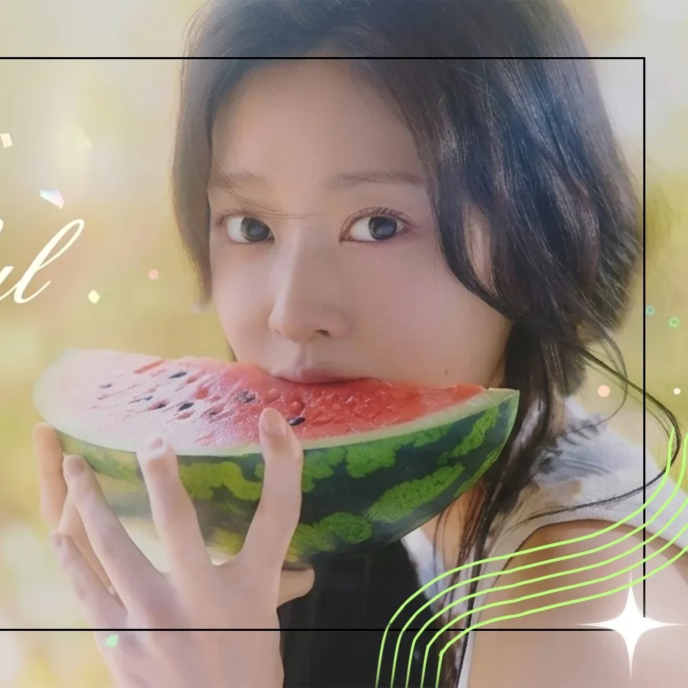Latest photo of Kim Minju