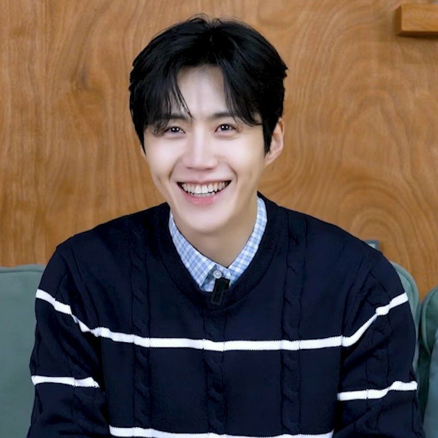 金宣虎的近期活動照