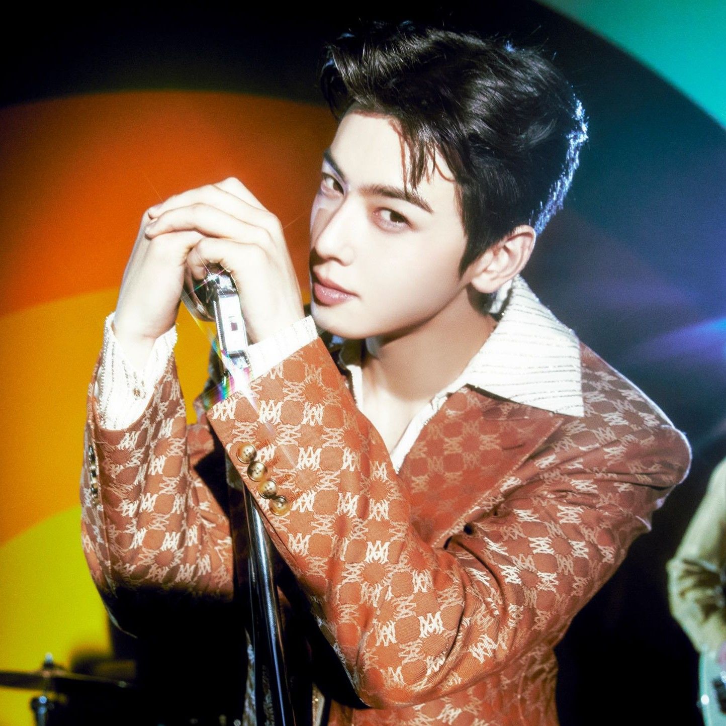 A moment captured by a fan of Cha Eunwoo